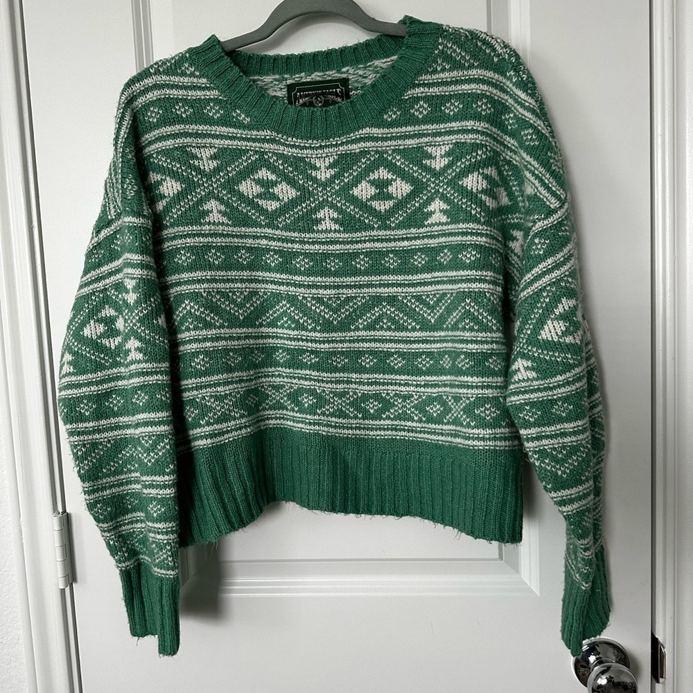 American Eagle Patterned Sweater